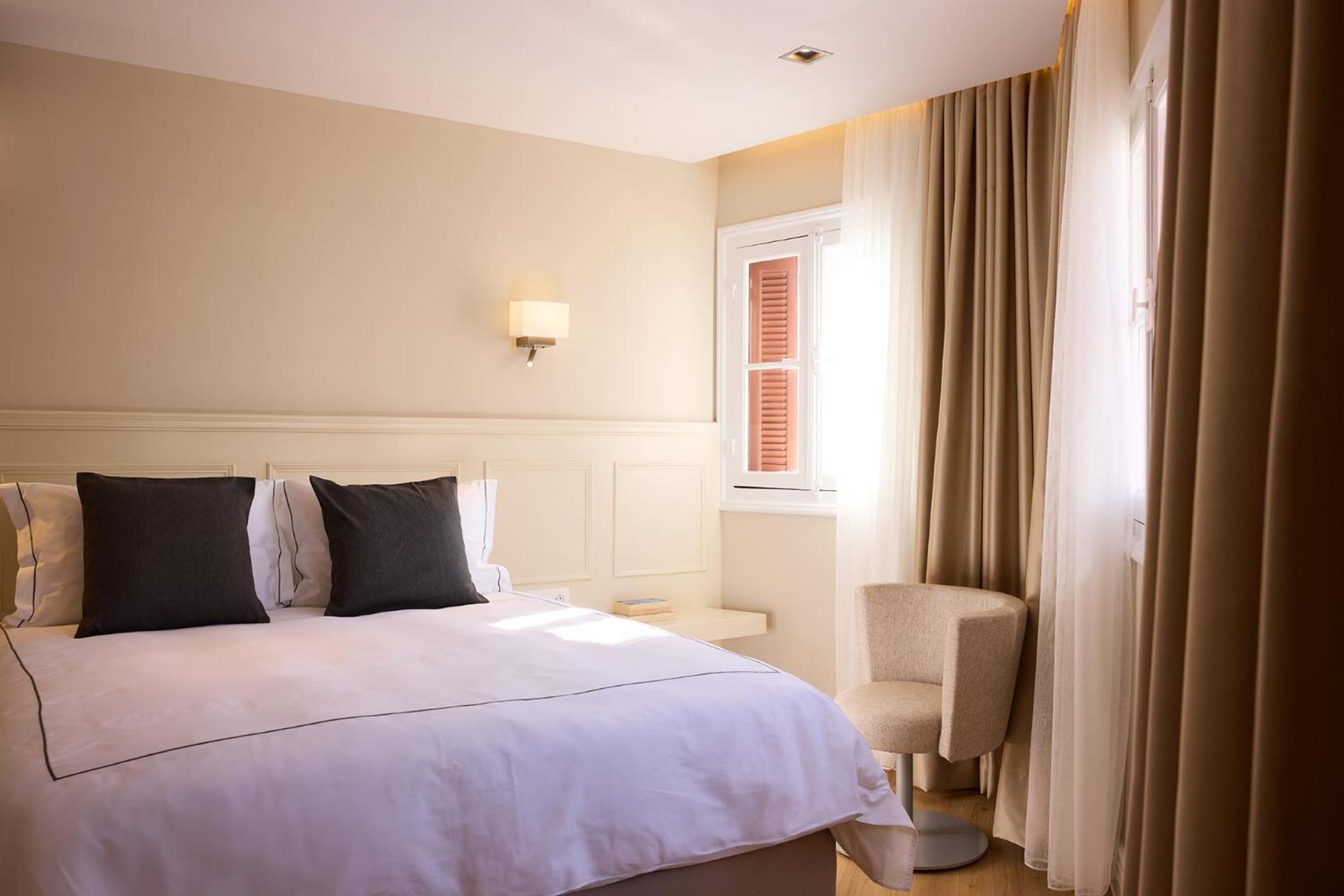 Vrachos Athens Suites Exterior foto